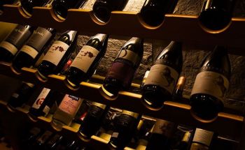 RƯỢU VANG NÊN BẢO QUẢN NHƯ THẾ NÀO CHO ĐÚNG CÁCH